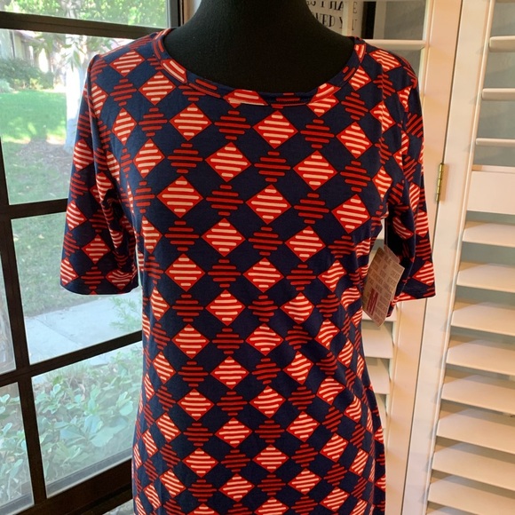 LULAROE “Julia” Shift • NWT!! - Picture 2 of 8